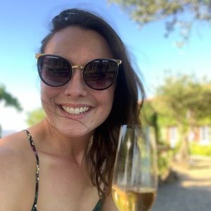 Meet your Posher, Jessica